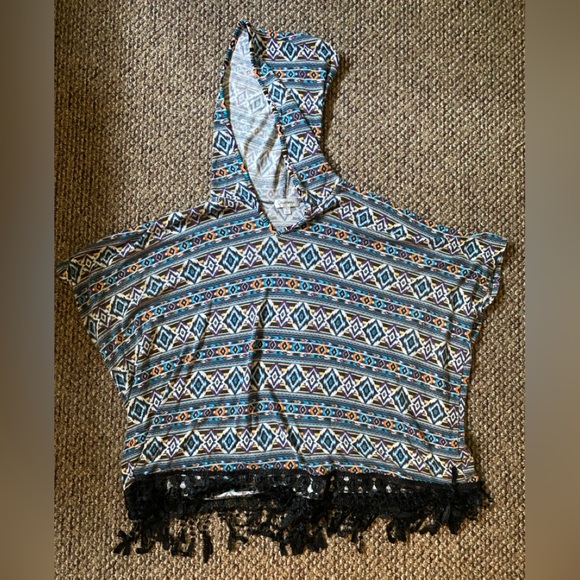 Olsenboye - Hooded Fringe Poncho Top (Southwest Print) - Picture 2 of 5